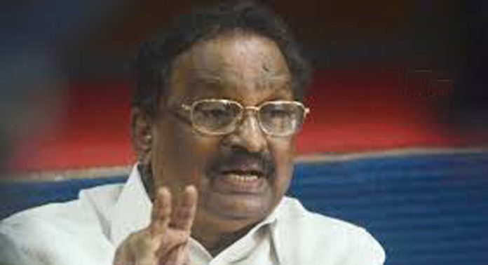 ശശി തരൂര് എംപിയുടെ പരാമര്ശത്തില് പ്രതികരിച്ച് സിപിഎം കേന്ദ്ര കമ്മിറ്റി അംഗം എ കെ ബാലന് ശശി തരൂര് എംപിയുടെ പരാമര്ശത്തില് പ്രതികരിച്ച് സിപിഎം കേന്ദ്ര കമ്മിറ്റി അംഗം എ കെ ബാലന്