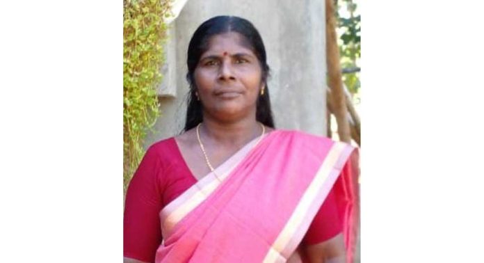 ഉഷ ഗോപി കൊറ്റനാട് പഞ്ചായത്ത് പ്രസിഡൻ്റ് ഉഷ ഗോപി കൊറ്റനാട് പഞ്ചായത്ത് പ്രസിഡൻ്റ്