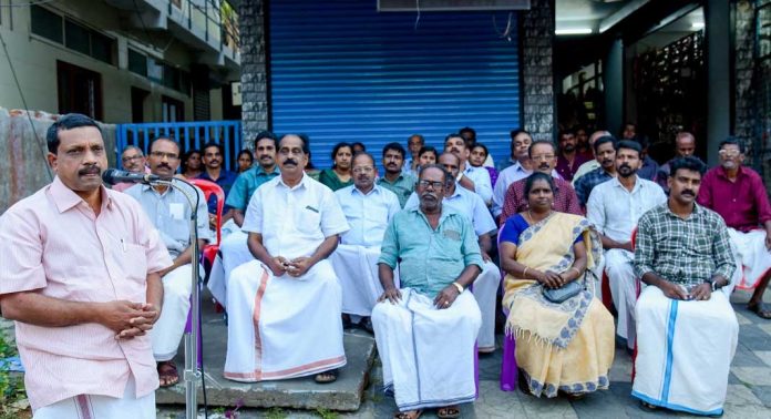 കേന്ദ്രം കേരളത്തെ പൂർണ്ണമായി അവഗണിക്കുന്നു ; പി ആർ ഗോപിനാഥൻ കേന്ദ്രം കേരളത്തെ പൂർണ്ണമായി അവഗണിക്കുന്നു ; പി ആർ ഗോപിനാഥൻ