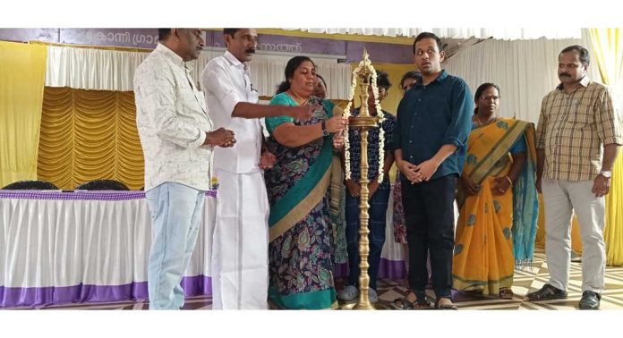 കോന്നി ഗ്രാമപഞ്ചായത്തിൽ ഭിന്നശേഷി കലാമേള സംഘടിപ്പിച്ചു കോന്നി ഗ്രാമപഞ്ചായത്തിൽ ഭിന്നശേഷി കലാമേള സംഘടിപ്പിച്ചു