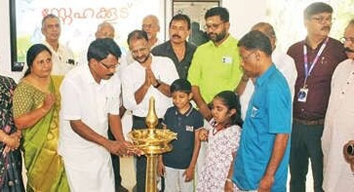 ചെങ്ങന്നൂർ ലില്ലി ലയൺസ് സ്പെഷ്യൽ സ്കൂൾ ആൻഡ് വൊക്കേഷണൽ ട്രെയിനിങ് സെന്ററില് ഭിന്നശേഷി വിദ്യാർഥികൾക്കായി സഹവാസ ക്യാമ്പ് സംഘടിപ്പിച്ചു ചെങ്ങന്നൂർ ലില്ലി ലയൺസ് സ്പെഷ്യൽ സ്കൂൾ ആൻഡ് വൊക്കേഷണൽ ട്രെയിനിങ് സെന്ററില് ഭിന്നശേഷി വിദ്യാർഥികൾക്കായി സഹവാസ ക്യാമ്പ് സംഘടിപ്പിച്ചു