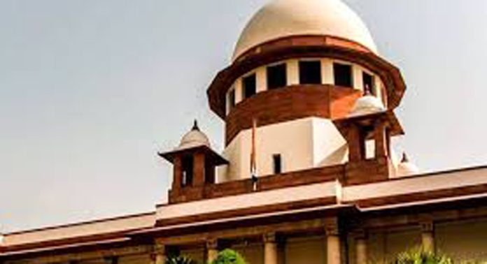 വലിയ ഗൂഢാലോചന അന്വേഷണത്തില് വെളിപ്പെട്ടാല് ഒരേ സംഭവത്തില് രണ്ടാമതൊരു എഫ്ഐആറുകള് കൂടി രജിസ്റ്റര് ചെയ്യാം : സുപ്രീംകോടതി വലിയ ഗൂഢാലോചന അന്വേഷണത്തില് വെളിപ്പെട്ടാല് ഒരേ സംഭവത്തില് രണ്ടാമതൊരു എഫ്ഐആറുകള് കൂടി രജിസ്റ്റര് ചെയ്യാം : സുപ്രീംകോടതി