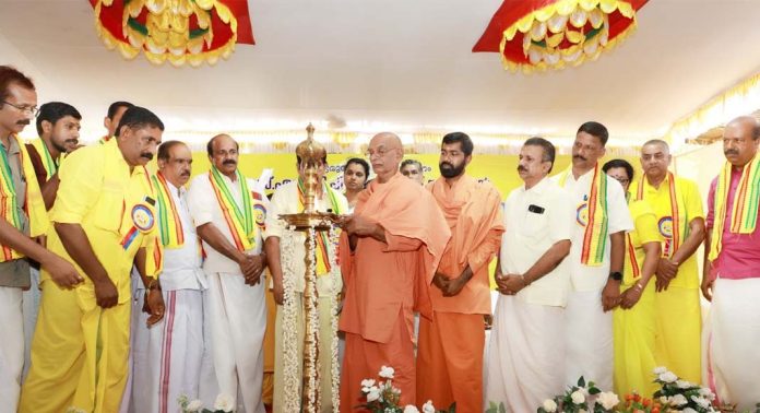 മാടമൺ ശ്രീനാരായണ കൺവെൻഷന് ഭക്തി സാന്ദ്രമായ തുടക്കം മാടമൺ ശ്രീനാരായണ കൺവെൻഷന് ഭക്തി സാന്ദ്രമായ തുടക്കം