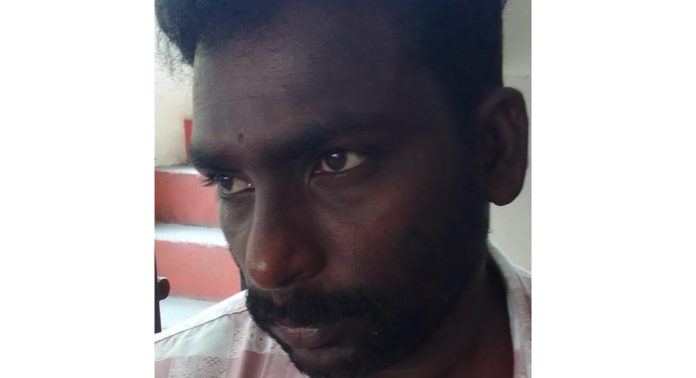 മൂന്നാം ക്ലാസിൽ പഠിക്കുമ്പോൾ മുതൽ പെൺകുട്ടിയെ നിരന്തര ലൈംഗിക പീഡനത്തിന് വിധേയയാക്കി : പ്രതിക്ക് 73 വർഷം കഠിനതടവും മൂന്നര ലക്ഷം രൂപ പിഴയും വിധിച്ചു മൂന്നാം ക്ലാസിൽ പഠിക്കുമ്പോൾ മുതൽ പെൺകുട്ടിയെ നിരന്തര ലൈംഗിക പീഡനത്തിന് വിധേയയാക്കി : പ്രതിക്ക് 73 വർഷം കഠിനതടവും മൂന്നര ലക്ഷം രൂപ പിഴയും വിധിച്ചു