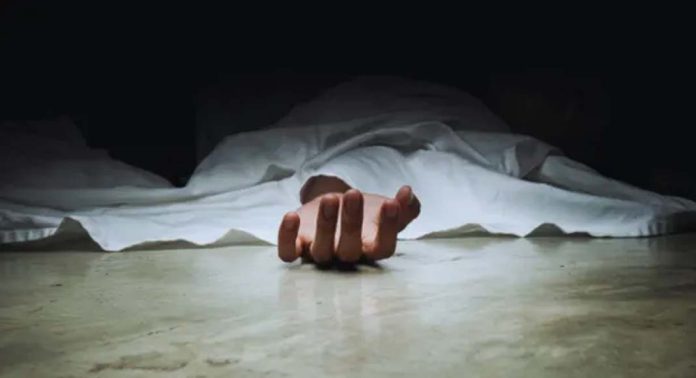 നാല് വയസുള്ള ആൺകുട്ടി സംശയാസ്പദമായ സാഹചര്യത്തിൽ മരിച്ച നിലയിൽ നാല് വയസുള്ള ആൺകുട്ടി സംശയാസ്പദമായ സാഹചര്യത്തിൽ മരിച്ച നിലയിൽ