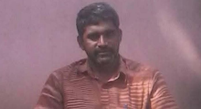 ബിജെപി ഇലന്തൂർ പഞ്ചായത്ത് കമ്മിറ്റി പ്രസിഡൻ്റിനെ തൂങ്ങി മരിച്ച നിലയിൽ കണ്ടെത്തി ബിജെപി ഇലന്തൂർ പഞ്ചായത്ത് കമ്മിറ്റി പ്രസിഡൻ്റിനെ തൂങ്ങി മരിച്ച നിലയിൽ കണ്ടെത്തി