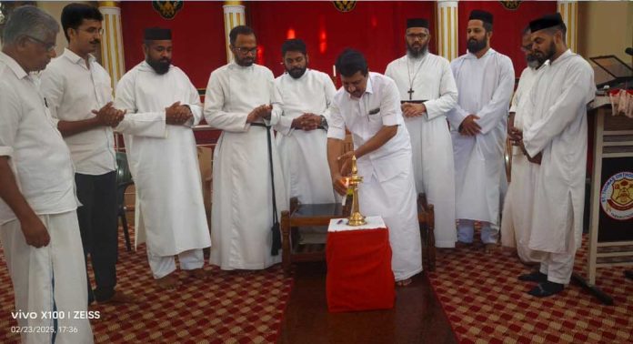 എക്യുമെനിക്കൽ പ്രയർ ഫെലോഷിപ്പും സഭകൾ തമ്മിലുള്ള കൂട്ടായ്മയും നടന്നു എക്യുമെനിക്കൽ പ്രയർ ഫെലോഷിപ്പും സഭകൾ തമ്മിലുള്ള കൂട്ടായ്മയും നടന്നു