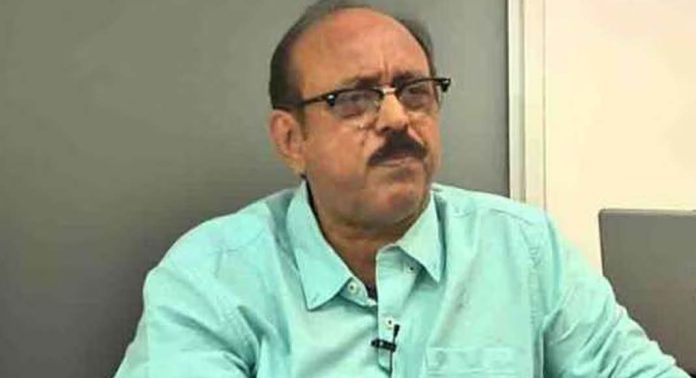 മലയാള സിനിമാ മേഖലയിലെ തർക്കത്തിൽ ആശങ്ക പ്രകടിപ്പിച്ച് മുതിർന്ന താരങ്ങൾ മലയാള സിനിമാ മേഖലയിലെ തർക്കത്തിൽ ആശങ്ക പ്രകടിപ്പിച്ച് മുതിർന്ന താരങ്ങൾ