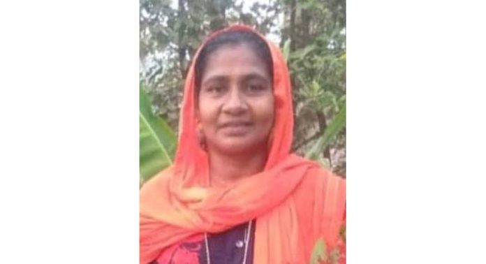 ഇരുചക്ര വാഹനത്തില് നിന്നും വീണ് പരിക്കേറ്റ വീട്ടമ്മ മരിച്ചു ഇരുചക്ര വാഹനത്തില് നിന്നും വീണ് പരിക്കേറ്റ വീട്ടമ്മ മരിച്ചു