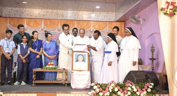 മൂലമറ്റം സെൻറ് ജോർജ് സ്കൂൾ പ്ലാറ്റിനം ജൂബിലി സമാപിച്ചു മൂലമറ്റം സെൻറ് ജോർജ് സ്കൂൾ പ്ലാറ്റിനം ജൂബിലി സമാപിച്ചു