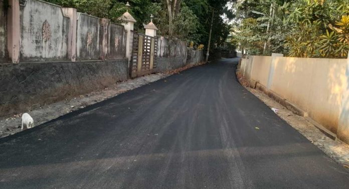 കോന്നി മിനി ബൈപാസ് നിർമ്മാണം ; ഒന്നാം ഘട്ട ടാറിങ് പൂർത്തിയായി കോന്നി മിനി ബൈപാസ് നിർമ്മാണം ; ഒന്നാം ഘട്ട ടാറിങ് പൂർത്തിയായി