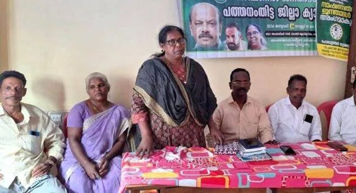 പാലക്കാട്ട് ബ്രൂവറി കമ്പനി സ്ഥാപിക്കാൻ കാണിക്കുന്ന തിടുക്കം കേരള ജനതയെ മദ്യത്തിൽ മുക്കിക്കൊല്ലും ; നാഷണൽ ജനതാദൾ ജില്ലാ കൗൺസിൽ പാലക്കാട്ട് ബ്രൂവറി കമ്പനി സ്ഥാപിക്കാൻ കാണിക്കുന്ന തിടുക്കം കേരള ജനതയെ മദ്യത്തിൽ മുക്കിക്കൊല്ലും ; നാഷണൽ ജനതാദൾ ജില്ലാ കൗൺസിൽ