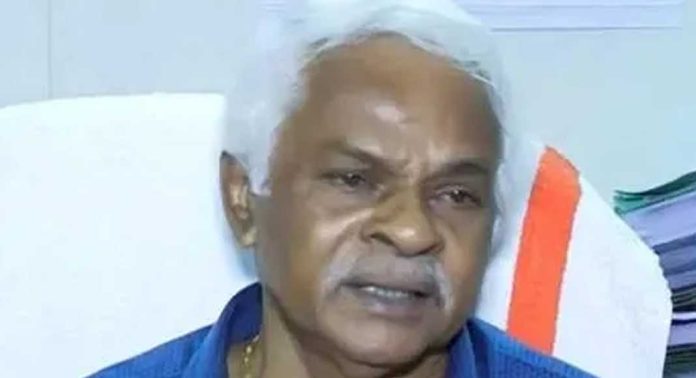 പോലീസ് പ്രാഥമിക പരിശോധന പോലും നടത്താതെയാണ് തനിക്കെതിരെ കേസെടുത്തതെന്ന് ജസ്റ്റിസ് സിഎൻ രാമചന്ദ്രൻ നായർ പോലീസ് പ്രാഥമിക പരിശോധന പോലും നടത്താതെയാണ് തനിക്കെതിരെ കേസെടുത്തതെന്ന് ജസ്റ്റിസ് സിഎൻ രാമചന്ദ്രൻ നായർ