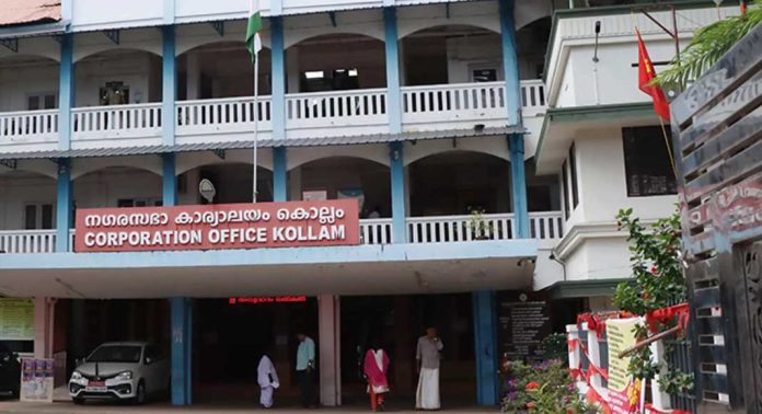 കൊല്ലം കോർപറേഷൻ മേയർ പ്രസന്ന ഏണസ്റ്റ് രാജിവെച്ചു കൊല്ലം കോർപറേഷൻ മേയർ പ്രസന്ന ഏണസ്റ്റ് രാജിവെച്ചു