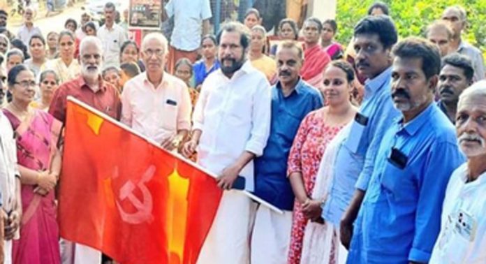 സിപിഎം കോന്നി ഏരിയാ കാൽനട സമര പ്രചാരണ ജാഥയ്ക്ക് തുടക്കമായി സിപിഎം കോന്നി ഏരിയാ കാൽനട സമര പ്രചാരണ ജാഥയ്ക്ക് തുടക്കമായി