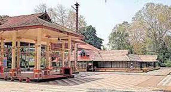 ആനന്ദഭൂതേശ്വരം മഹാദേവർ ക്ഷേത്രത്തിലെ ശിവരാത്രി ഉത്സവത്തിന് 26-ന് കൊടിയേറും ആനന്ദഭൂതേശ്വരം മഹാദേവർ ക്ഷേത്രത്തിലെ ശിവരാത്രി ഉത്സവത്തിന് 26-ന് കൊടിയേറും