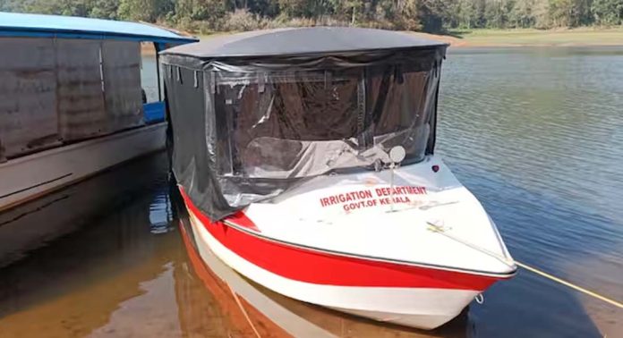 മുല്ലപ്പെരിയാർ അണക്കെട്ടിലെ പരിശോധനകൾക്കായി ജലവിഭവ വകുപ്പിനുള്ള പുതിയ ബോട്ട് തേക്കടിയിലെത്തി മുല്ലപ്പെരിയാർ അണക്കെട്ടിലെ പരിശോധനകൾക്കായി ജലവിഭവ വകുപ്പിനുള്ള പുതിയ ബോട്ട് തേക്കടിയിലെത്തി