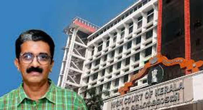 നവീന് ബാബുവിന്റെ മരണത്തില് സിബിഐ അന്വേഷണം ആവശ്യപ്പെട്ടുള്ള അപ്പീല് ഹൈക്കോടതി വിധിപറയാന് മാറ്റി നവീന് ബാബുവിന്റെ മരണത്തില് സിബിഐ അന്വേഷണം ആവശ്യപ്പെട്ടുള്ള അപ്പീല് ഹൈക്കോടതി വിധിപറയാന് മാറ്റി