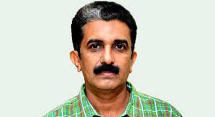 പി.പി. ദിവ്യയുടെ വാദങ്ങള് പൊളിയുന്നു ; നവീൻ ബാബുവിനെതിരെ പരാതികള് ഒന്നും ലഭിച്ചിട്ടില്ലെന്ന റവന്യൂ വകുപ്പിന്റെ വിവരാവകാശ രേഖ പുറത്ത് പി.പി. ദിവ്യയുടെ വാദങ്ങള് പൊളിയുന്നു ; നവീൻ ബാബുവിനെതിരെ പരാതികള് ഒന്നും ലഭിച്ചിട്ടില്ലെന്ന റവന്യൂ വകുപ്പിന്റെ വിവരാവകാശ രേഖ പുറത്ത്