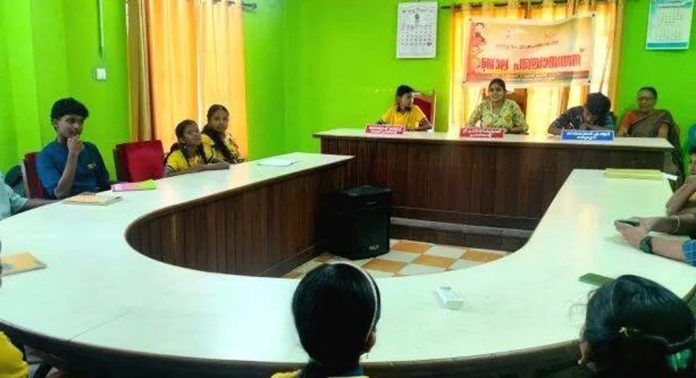 നെടുമ്പ്രം ഗ്രാമ പഞ്ചായത്തിന്റെയും പുളിക്കിഴ് ബ്ലോക്ക് പഞ്ചായത്തിന്റെയും സംയുക്താഭിമുഖ്യത്തിൽ ബാലപഞ്ചായത്ത് നടത്തി നെടുമ്പ്രം ഗ്രാമ പഞ്ചായത്തിന്റെയും പുളിക്കിഴ് ബ്ലോക്ക് പഞ്ചായത്തിന്റെയും സംയുക്താഭിമുഖ്യത്തിൽ ബാലപഞ്ചായത്ത് നടത്തി