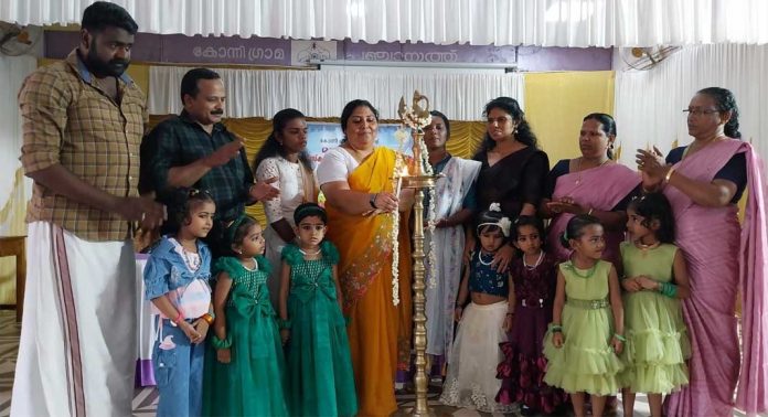 കോന്നി ഗ്രാമപഞ്ചായത്തിന്റെ നേതൃത്വത്തില് അങ്കണവാടി കലോത്സവം സംഘടിപ്പിച്ചു കോന്നി ഗ്രാമപഞ്ചായത്തിന്റെ നേതൃത്വത്തില് അങ്കണവാടി കലോത്സവം സംഘടിപ്പിച്ചു
