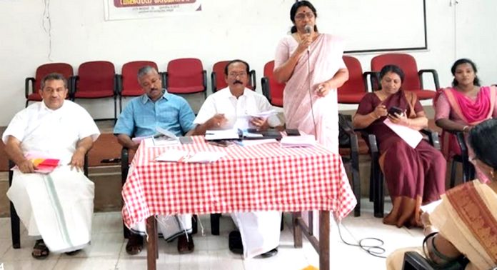 ഓമല്ലൂര് പഞ്ചായത്തില് 5.34 കോടി രൂപയുടെ വികസന പദ്ധതികള് ഓമല്ലൂര് പഞ്ചായത്തില് 5.34 കോടി രൂപയുടെ വികസന പദ്ധതികള്
