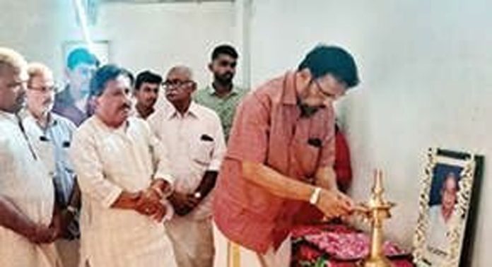 തപസ്യ കലാസാഹിത്യവേദിയും മണിപ്പുഴ സംസ്കൃതി ഗ്രാമസേവാസമിതിയും ചേർന്ന് പി.പരമേശ്വരൻ അനുസ്മരണം നടത്തി തപസ്യ കലാസാഹിത്യവേദിയും മണിപ്പുഴ സംസ്കൃതി ഗ്രാമസേവാസമിതിയും ചേർന്ന് പി.പരമേശ്വരൻ അനുസ്മരണം നടത്തി