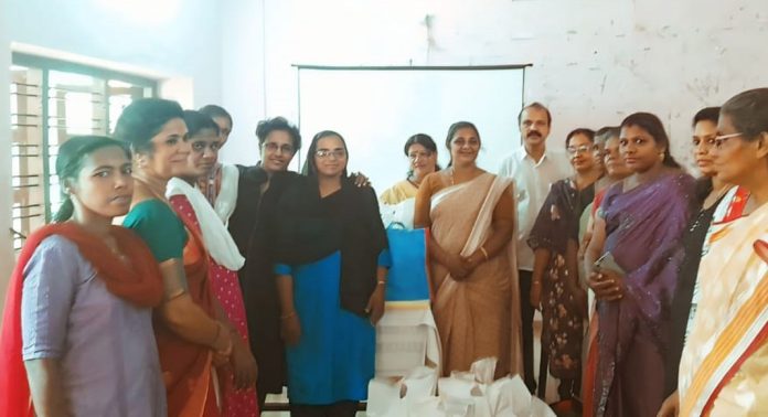 റാന്നി ബ്ലോക്ക് സിഡിഎസുകളിൽ നിന്ന് തിരഞ്ഞെടുക്കപ്പെട്ട ഹോം ഷോപ്പ് നടത്താൻ താല്പര്യം ഉള്ള അംഗങ്ങളെ കണ്ടെത്തി പരീശീലനം നൽകി റാന്നി ബ്ലോക്ക് സിഡിഎസുകളിൽ നിന്ന് തിരഞ്ഞെടുക്കപ്പെട്ട ഹോം ഷോപ്പ് നടത്താൻ താല്പര്യം ഉള്ള അംഗങ്ങളെ കണ്ടെത്തി പരീശീലനം നൽകി