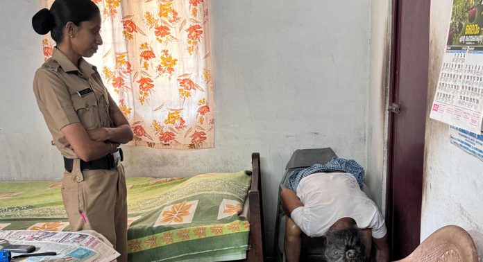 റാന്നിയില് ഒറ്റയ്ക്ക് താമസിച്ചു വന്ന വയോധികയെ മരിച്ച നിലയില് കണ്ടെത്തി റാന്നിയില് ഒറ്റയ്ക്ക് താമസിച്ചു വന്ന വയോധികയെ മരിച്ച നിലയില് കണ്ടെത്തി