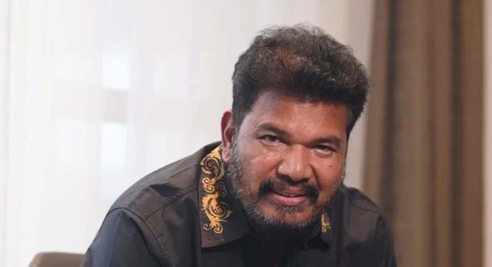 സംവിധായകൻ ശങ്കറിന്റെ പേരിലുള്ള 10.11 കോടി രൂപയുടെ സ്വത്ത് കണ്ടുകെട്ടി സംവിധായകൻ ശങ്കറിന്റെ പേരിലുള്ള 10.11 കോടി രൂപയുടെ സ്വത്ത് കണ്ടുകെട്ടി
