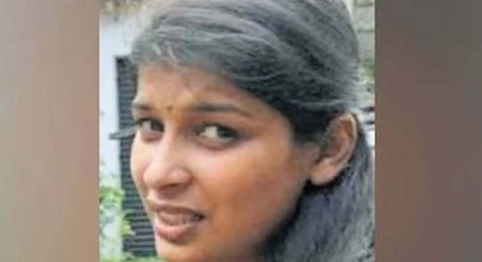 സഹതടവുകാരിയെ മര്ദിച്ച കേസില് കാരണവര് വധക്കേസ് പ്രതി ഷെറിനെതിരെ കേസെടുത്തു സഹതടവുകാരിയെ മര്ദിച്ച കേസില് കാരണവര് വധക്കേസ് പ്രതി ഷെറിനെതിരെ കേസെടുത്തു