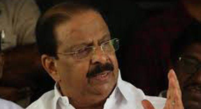 പാര്ട്ടിയില് പിന്നില് നിന്നും കുത്തുന്നവരെ തനിക്ക് അറിയാം ; കെ സുധാകരന് പാര്ട്ടിയില് പിന്നില് നിന്നും കുത്തുന്നവരെ തനിക്ക് അറിയാം ; കെ സുധാകരന്
