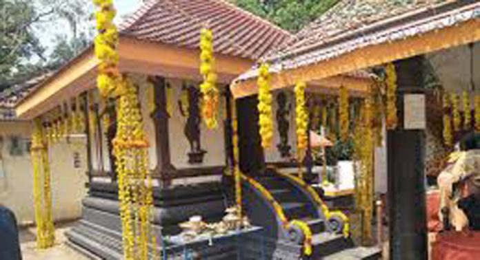 നന്നുവക്കാട് മഹാദേവർ ക്ഷേത്രത്തിലെ ശിവരാത്രി ഉത്സവത്തിന് ഇന്ന് കൊടിയേറും നന്നുവക്കാട് മഹാദേവർ ക്ഷേത്രത്തിലെ ശിവരാത്രി ഉത്സവത്തിന് ഇന്ന് കൊടിയേറും