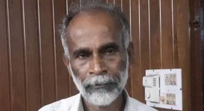 തിരുവല്ല നഗരമധ്യത്തില് രണ്ടു സ്ഥാപനങ്ങളിലെ മോഷണം : മാങ്കുളം തോമസ് പിടിയില് തിരുവല്ല നഗരമധ്യത്തില് രണ്ടു സ്ഥാപനങ്ങളിലെ മോഷണം : മാങ്കുളം തോമസ് പിടിയില്