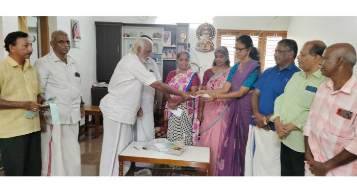 കേരള സ്റ്റേറ്റ് സർവീസ് പെൻഷനേഴ്സ് അസോസിയേഷൻ പന്തളം മണ്ഡലം കമ്മറ്റിയുടെ നേതൃത്വത്തിൽ മെമ്പർഷിപ്പ് ക്യാമ്പയിൽ നടത്തി കേരള സ്റ്റേറ്റ് സർവീസ് പെൻഷനേഴ്സ് അസോസിയേഷൻ പന്തളം മണ്ഡലം കമ്മറ്റിയുടെ നേതൃത്വത്തിൽ മെമ്പർഷിപ്പ് ക്യാമ്പയിൽ നടത്തി