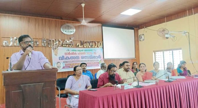ഉല്പാദന മേഖലക്ക് കൂടുതല് പ്രാധാന്യം നല്കണം : ഡെപ്യൂട്ടി സ്പീക്കര് ഉല്പാദന മേഖലക്ക് കൂടുതല് പ്രാധാന്യം നല്കണം : ഡെപ്യൂട്ടി സ്പീക്കര്