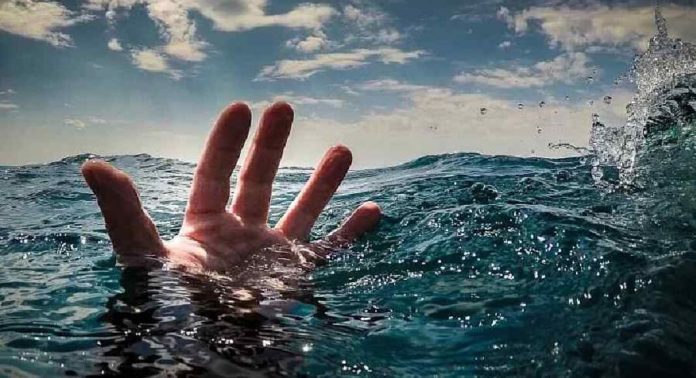 അണ്ടർ-19 ക്രിക്കറ്റ് ടീം അംഗമായ വിദ്യാർത്ഥി മുങ്ങിമരിച്ചു അണ്ടർ-19 ക്രിക്കറ്റ് ടീം അംഗമായ വിദ്യാർത്ഥി മുങ്ങിമരിച്ചു