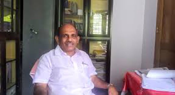 ആശാ സമരം അടിയന്തിരമായി ഒത്തു തീർപ്പിലെത്തിക്കണം ; പ്രകാശ് കാരാട്ടിന് കത്ത് അയച്ച് ജോസഫ് എം. പുതുശ്ശേരി ആശാ സമരം അടിയന്തിരമായി ഒത്തു തീർപ്പിലെത്തിക്കണം ; പ്രകാശ് കാരാട്ടിന് കത്ത് അയച്ച് ജോസഫ് എം. പുതുശ്ശേരി