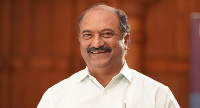 ഒ ഇ സി പോസ്റ്റ് മെട്രിക് സ്കോളർഷിപ്പിന് 200 കോടി രൂപകൂടി അനുവദിച്ച് സർക്കാർ ഒ ഇ സി പോസ്റ്റ് മെട്രിക് സ്കോളർഷിപ്പിന് 200 കോടി രൂപകൂടി അനുവദിച്ച് സർക്കാർ