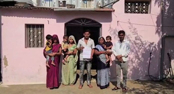 മധ്യപ്രദേശിൽ മുട്ട വില്പനക്കാരന് 6 കോടിയുടെ ജിഎസ്ടി നോട്ടീസ് മധ്യപ്രദേശിൽ മുട്ട വില്പനക്കാരന് 6 കോടിയുടെ ജിഎസ്ടി നോട്ടീസ്