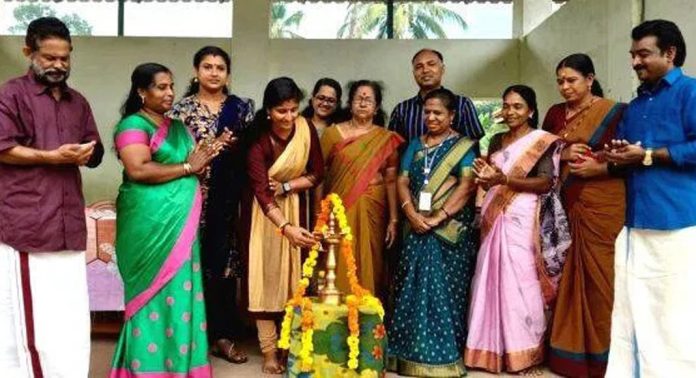 പൂഴിക്കാട് ഗവ.യു.പി സ്കൂളിൽ പഠനോത്സവം ഉദ്ഘാടനം ചെയ്തു പൂഴിക്കാട് ഗവ.യു.പി സ്കൂളിൽ പഠനോത്സവം ഉദ്ഘാടനം ചെയ്തു