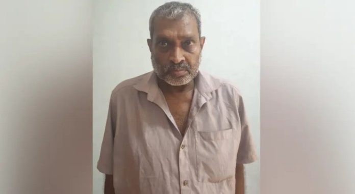 വീട്ടിൽ സൂക്ഷിച്ച 109 കുപ്പി മദ്യവുമായി പിടിയിൽ വീട്ടിൽ സൂക്ഷിച്ച 109 കുപ്പി മദ്യവുമായി പിടിയിൽ