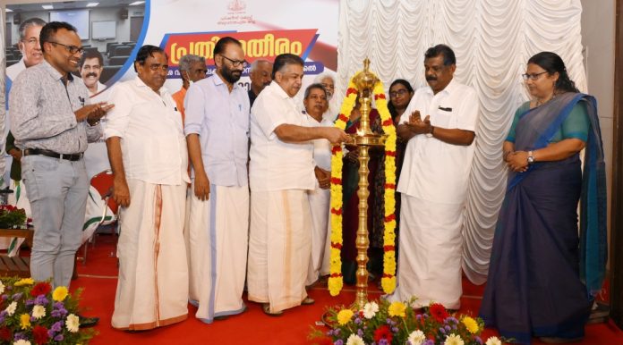 പ്രതിഭാതീരം പദ്ധതി മാതൃകാപരമെന്ന് മന്ത്രി സജി ചെറിയാൻ പ്രതിഭാതീരം പദ്ധതി മാതൃകാപരമെന്ന് മന്ത്രി സജി ചെറിയാൻ