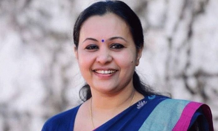 റാഗിങ് കേസുകള് റിപ്പോര്ട്ട് ചെയ്യപ്പെട്ടാല് 24 മണിക്കൂറിനകം ഹോസ്റ്റലില് നിന്ന് പുറത്താക്കും : മന്ത്രി വീണ ജോര്ജ് റാഗിങ് കേസുകള് റിപ്പോര്ട്ട് ചെയ്യപ്പെട്ടാല് 24 മണിക്കൂറിനകം ഹോസ്റ്റലില് നിന്ന് പുറത്താക്കും : മന്ത്രി വീണ ജോര്ജ്