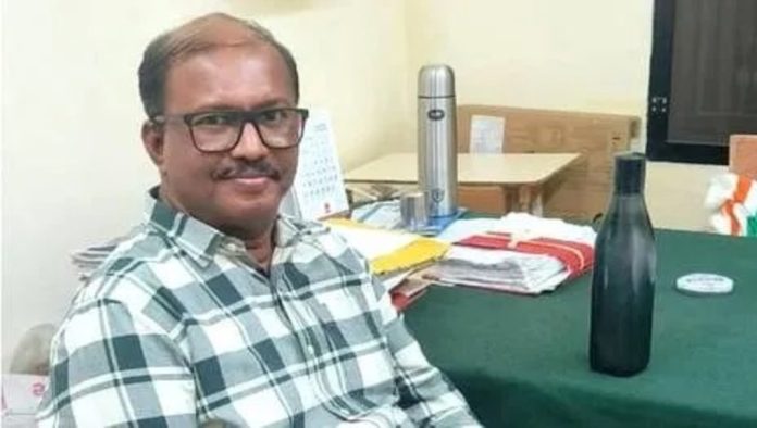 കൈക്കൂലി കേസ് : മുൻ എറണാകുളം ആർ ടി ഒയ്ക്ക് ജാമ്യം കൈക്കൂലി കേസ് : മുൻ എറണാകുളം ആർ ടി ഒയ്ക്ക് ജാമ്യം