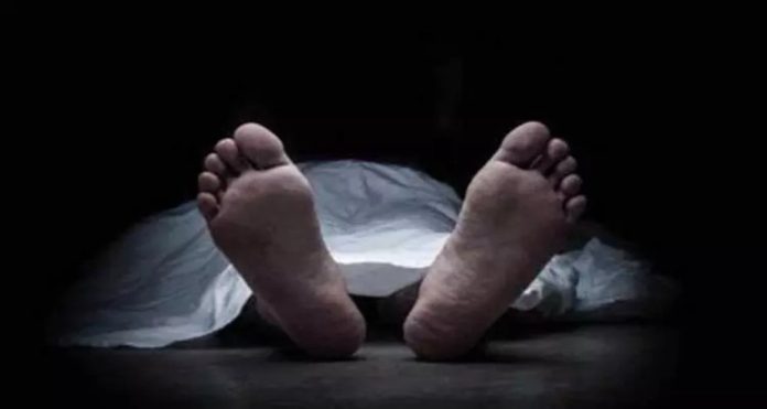അമ്മ മൊബൈൽ ഫോൺ നൽകിയില്ല ; ജീവനൊടുക്കി 16കാരി അമ്മ മൊബൈൽ ഫോൺ നൽകിയില്ല ; ജീവനൊടുക്കി 16കാരി