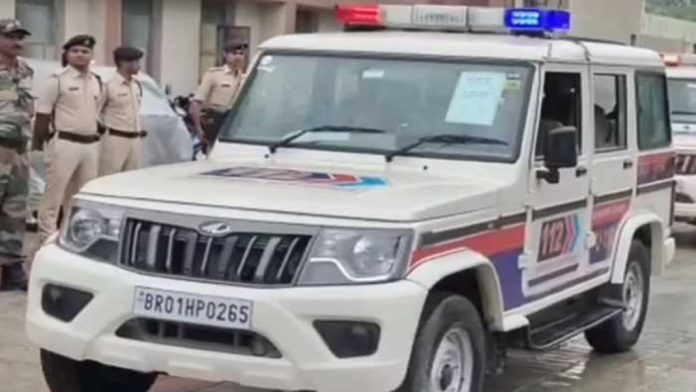 ഇൻസ്റ്റാഗ്രാം റീൽസ് നിർമ്മിക്കാൻ നായയുടെ വാൽ മുറിച്ചു ; നാല് ആൺകുട്ടികൾക്കെതിരെ കേസ് ഇൻസ്റ്റാഗ്രാം റീൽസ് നിർമ്മിക്കാൻ നായയുടെ വാൽ മുറിച്ചു ; നാല് ആൺകുട്ടികൾക്കെതിരെ കേസ്