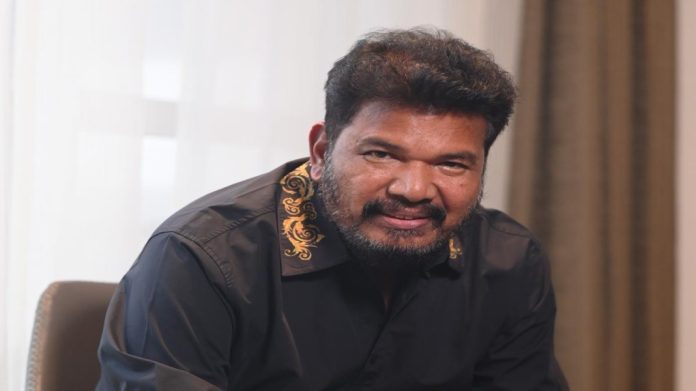 സംവിധായകൻ ശങ്കറിൻ്റെ സ്വത്ത് കണ്ടുകെട്ടിയ ഇ ഡി നടപടി സ്റ്റേ ചെയ്ത് മദ്രാസ് ഹൈക്കോടതി സംവിധായകൻ ശങ്കറിൻ്റെ സ്വത്ത് കണ്ടുകെട്ടിയ ഇ ഡി നടപടി സ്റ്റേ ചെയ്ത് മദ്രാസ് ഹൈക്കോടതി