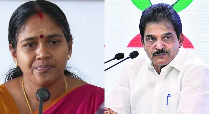 കെ.സി വേണുഗോപാലിന്റെ ഹർജിയിൽ ശോഭാ സുരേന്ദ്രനെതിരെ മാനനഷ്ടത്തിന് കേസെടുക്കാൻ കോടതി ഉത്തരവ് കെ.സി വേണുഗോപാലിന്റെ ഹർജിയിൽ ശോഭാ സുരേന്ദ്രനെതിരെ മാനനഷ്ടത്തിന് കേസെടുക്കാൻ കോടതി ഉത്തരവ്