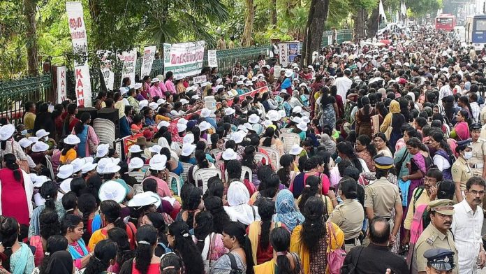 ആശ വര്ക്കര്മാര്ക്ക് ഓണറേറിയം നല്കാനുള്ള മാനദണ്ഡം പിന്വലിച്ചു ആശ വര്ക്കര്മാര്ക്ക് ഓണറേറിയം നല്കാനുള്ള മാനദണ്ഡം പിന്വലിച്ചു